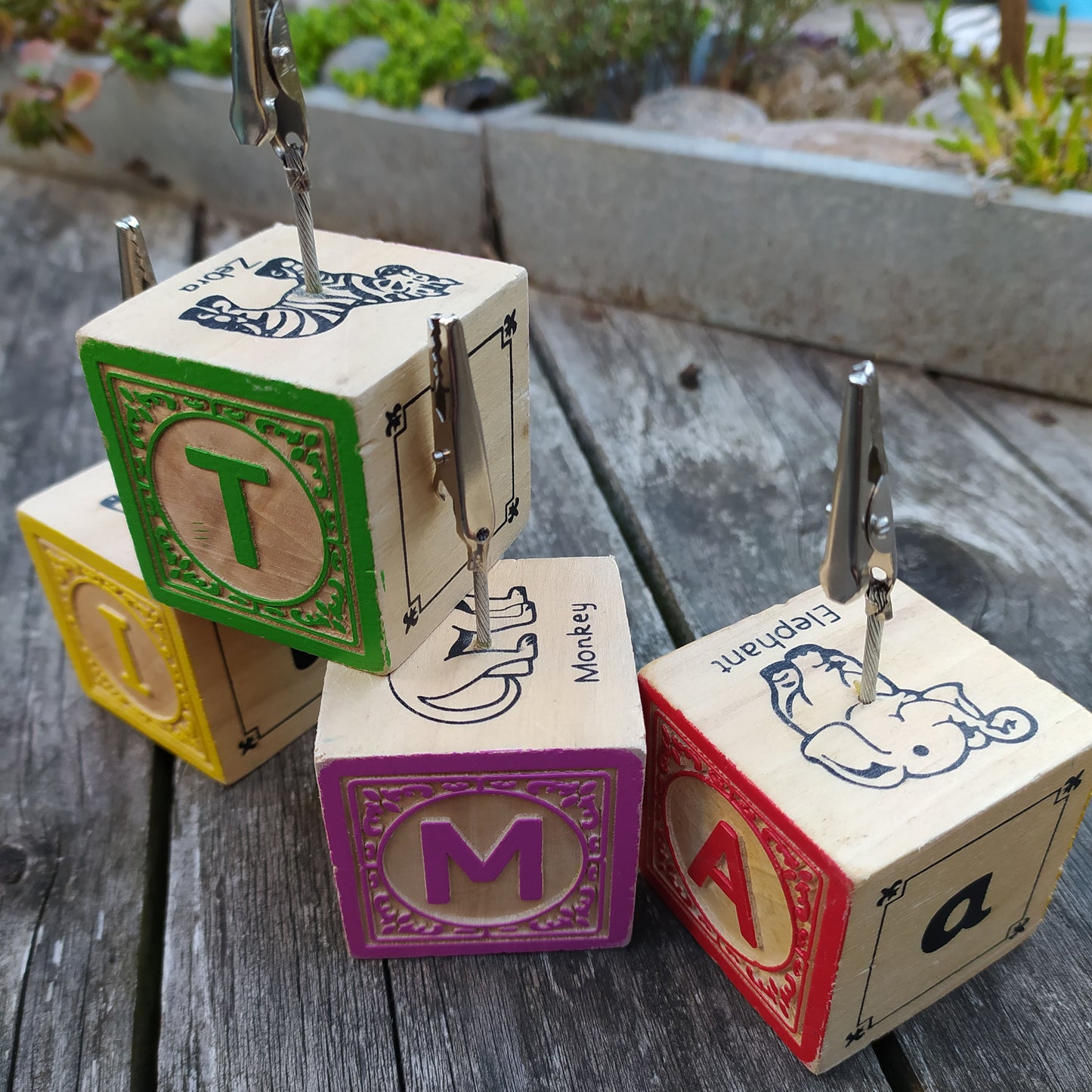 Wooden Photo Clip Block image 0